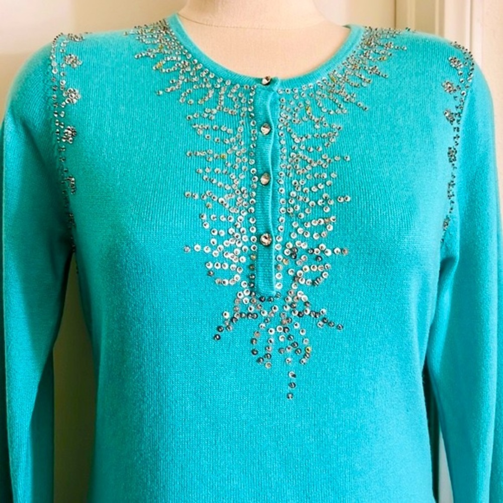 Caché~Silk & Cashmere Sweater/ Exceptional ~Stunning  / Host Pick - Picture 13 of 13